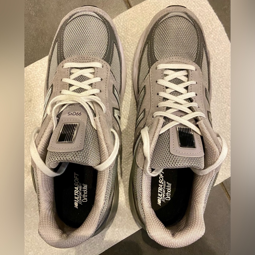 New Balance Women's Made in US 990 V5 Sneaker Grey Gray Size 10.5 BRAND NEW